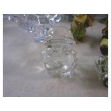 (A-3) Assorted Figurines and Decor...