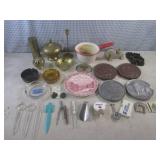 (CSB) Assortment of Vintage Items...