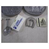 (CSB) Assortment of Vintage Items...