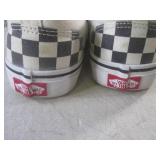 (BS) Pair of Vans Off The Wall Slip...