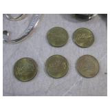 (CNTR) Assorted Broaches Etc, Token...