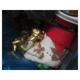 (EW3) Large Tote Full of Assorted C...