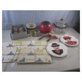 (A-2) Assorted Vintage Items...