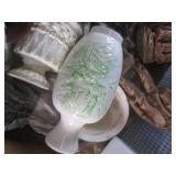 (A-3) Box of Vintage Ceramic Figure...