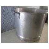 (EC1) Huge Aluminum Stock Pot - Has...