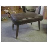 (BR2) 3 Vintage Footstools...