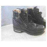 (BS) Pair of X Element Boots Size 8...