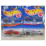 (EC1) Assorted Hot Wheels in Packag...