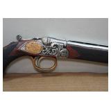 24" Shotgun Wall Mount Décor