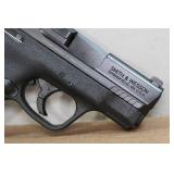 Unfired Smith & Wesson M&P40 Shield M2.0 .40 S&W Semi-Auto Pistol - 2 Magazines