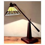 LL - Tiffany Style Table Lamp with Stained Glass Shade