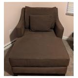 ML - Brown Chaise Armchair with Removable Cushion and Pillow