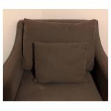 ML - Brown Chaise Armchair with Removable Cushion and Pillow