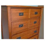 UL - Bassett Wooden Dresser with 5 Drawers