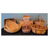 LR - Collection of 8 Decorative Woven Baskets Assorted Styles