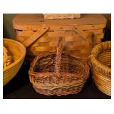 LR - Collection of 8 Decorative Woven Baskets Assorted Styles