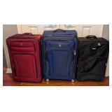 SR - Set of 3 Large Wheeled Suitcases in Burgundy, Blue, and Black
