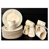 DR - Pottery Barn Scarlet 9 Dinner Plates and 10 Mugs Set with Paisley Pattern