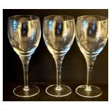 K - Set of 14 Clear Glass Wine Glasses in Three Sizes
