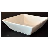 DR - Porcelain Serving Set with Dessert Stand and Decorative Platters