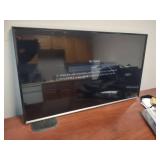 Samsung 32" TV with Remote...
