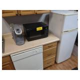 Keurig, Refrigerator ( Will Be Empt...