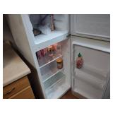 Keurig, Refrigerator ( Will Be Empt...