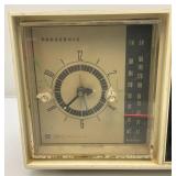 Vintage Panasonic Am/Fm Clock Radio Model RC 7538