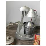 Large Lot of Vintage Kitchen Utensils