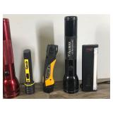 Lot of 9 Flashlights