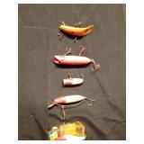 5 Vintage fishing lures