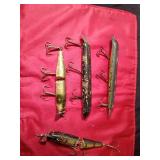 4 Vintage Musky lures (2 have jointed bodies)