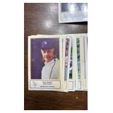 Minnesota Vikings Oversized Cards Vintas Lot, Plastic Case Included