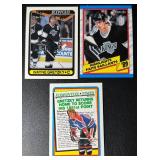 3-Card Wayne Gretzky Hockey Card Lot