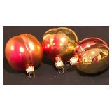 LL-CL - Set of 12 Kurt S. Adler Handcrafted West German Fruit and Vegetable Glass Ornaments in Basket