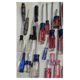 G - Large Assorted Screwdriver Collection - Flathead and Phillips Mixed Set