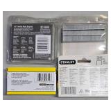 G - Black & Decker PowerShot Staple Gun with 4 Packs of Staples