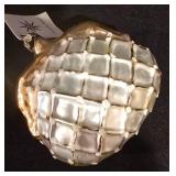 LL-TR - Christopher Radko Her Purse Glass Ornament with Tag