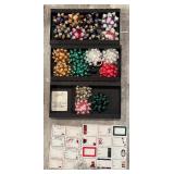 S - Holiday Gift Wrapping Set with Rolls, Bows and Gift Tags