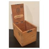 S - Set of 3 Wooden Cigar Boxes Ashton, Oliva and Crop English Market