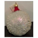 TR - Christopher Radko Winter Winds Santa Glass Ornament