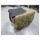 Dog Kennel w/Insulated Cover