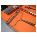 Shovel, Rake, Bar Clamps, Hedge Trimmer