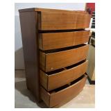 TR - Vintage 5-Drawer Wooden Dresser with Curved Front