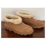 MB - Ugg Size 11 Shearling Lined Suede Shoes