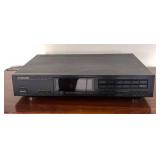 MB - Pioneer FM/AM Digital Synthesizer Tuner Model: F-449