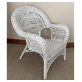 LL  - White Wicker Chair with Curved Back