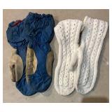 TR - Collection of Warm Winter Hats, Mittens, Gloves and Scarves