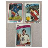MB - Collection of Vintage Hockey Sports Cards Featuring NHL Teams and Players