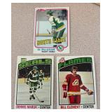 MB - Collection of Vintage Hockey Sports Cards Featuring NHL Teams and Players